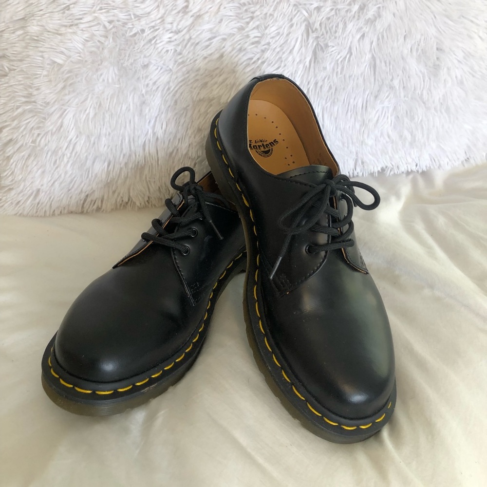 Doc martens 1416 3-eye Gibson flat shoes